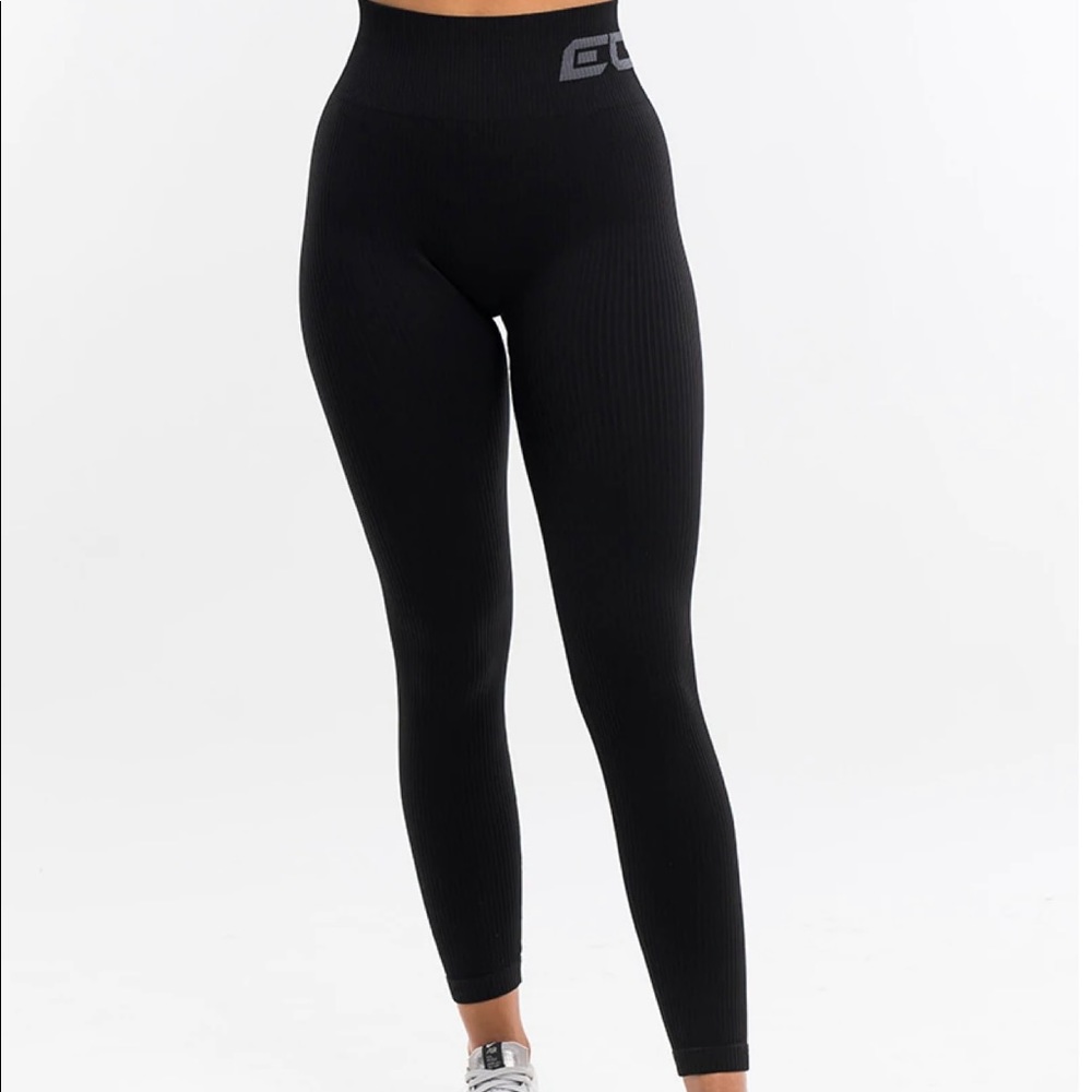 ECHT Arise Comfort Leggings